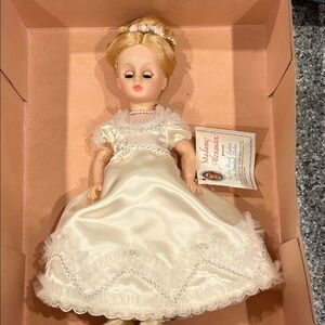 Madame Alexander Doll (First Lady- Louisa Adams)